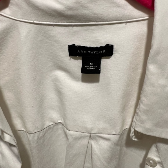 Ann Taylor white blouse. Size small. - Picture 2 of 2